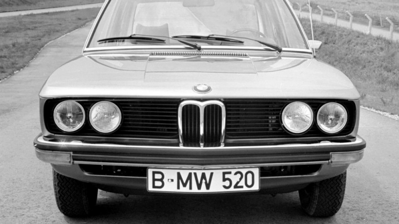 Уникално! Собственик спори вече почти половин век с BMW заради автомобил (СНИМКИ)