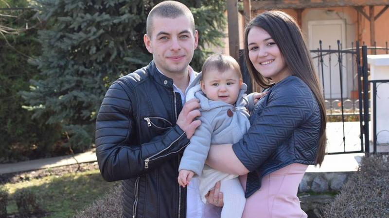 Куп лекари накараха Борислава от Добрич да направи аборт, но тя не ги послуша и... (СНИМКИ)