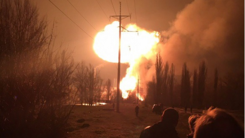 Експлозии разтърсиха украински град (ВИДЕО)