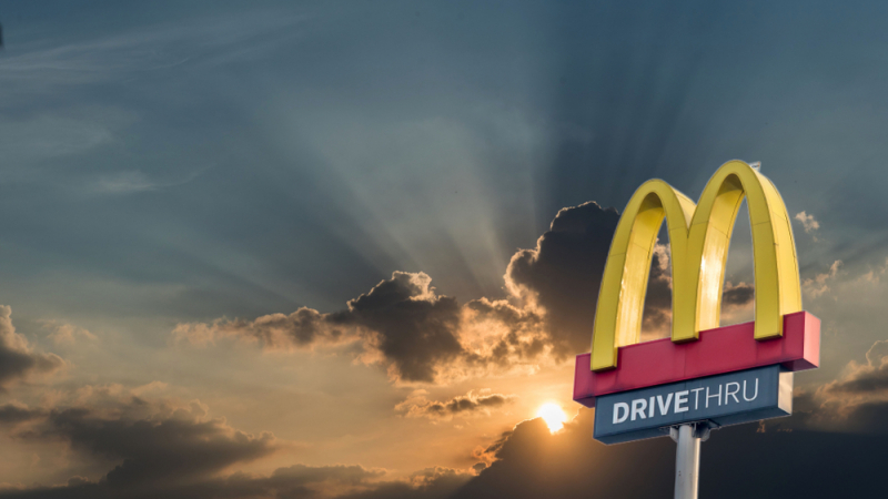 McDonald's купува за $300 млн. компания за изкуствен интелект