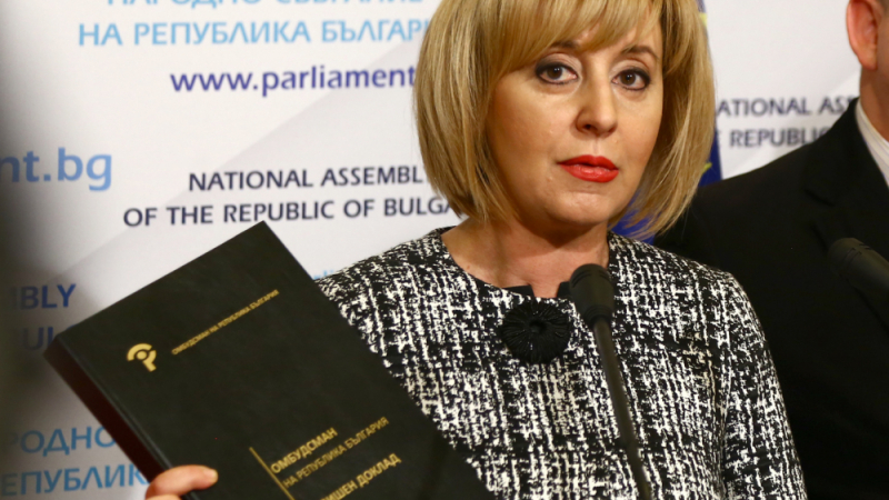 Мая Манолова внася в НС важни законопроекти за здравеопазването