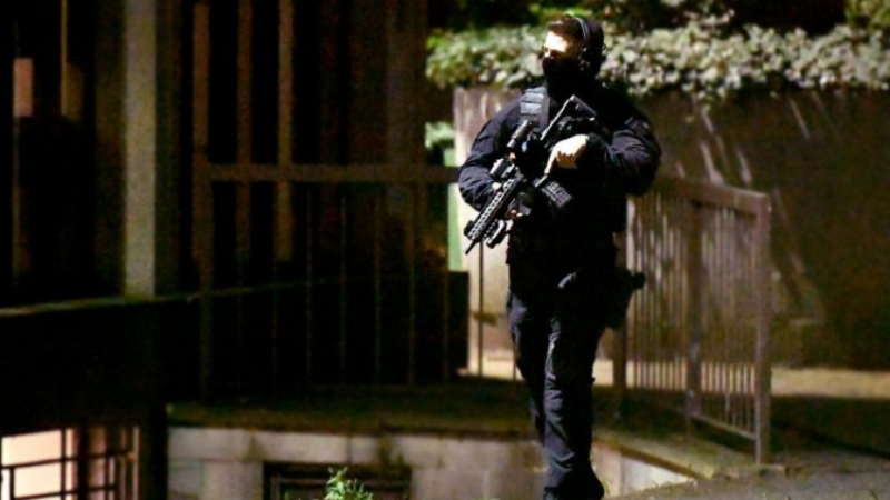 Брутално убийство пред Лондонската централна джамия