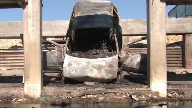 Вижте потресаващи СНИМКИ 18+ от трагедията с колата ковчег на АМ "Тракия"
