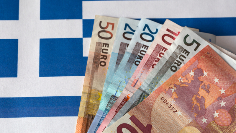 ЕК отпуска нов милиард евро на Гърция