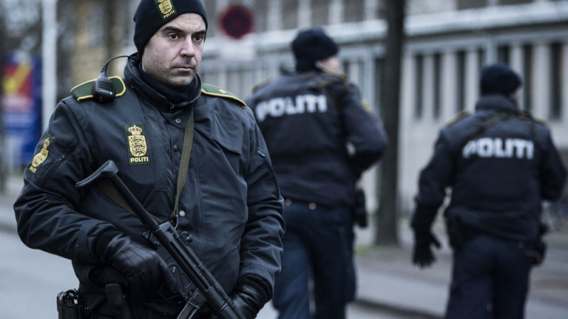 В Дания задържаха 14 човека във връзка със стрелбата в Хьорсхолм