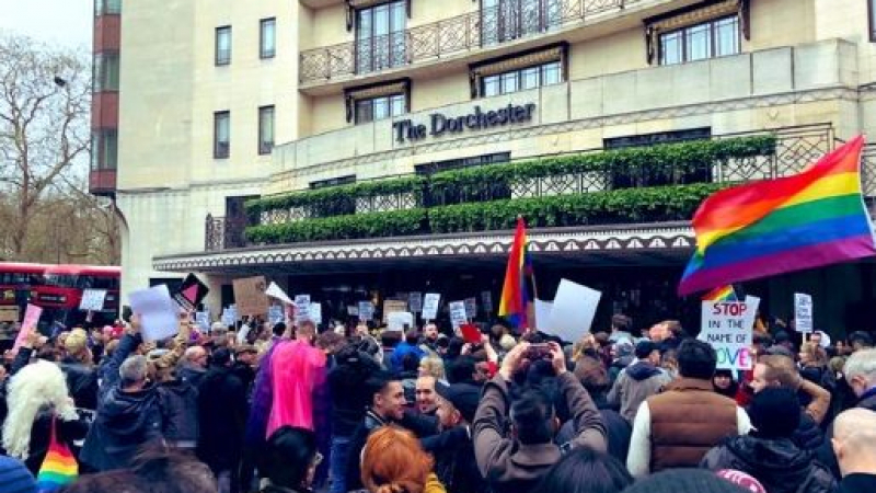 Протест в Лондон срещу бруталния анти-гей закон на Бруней 