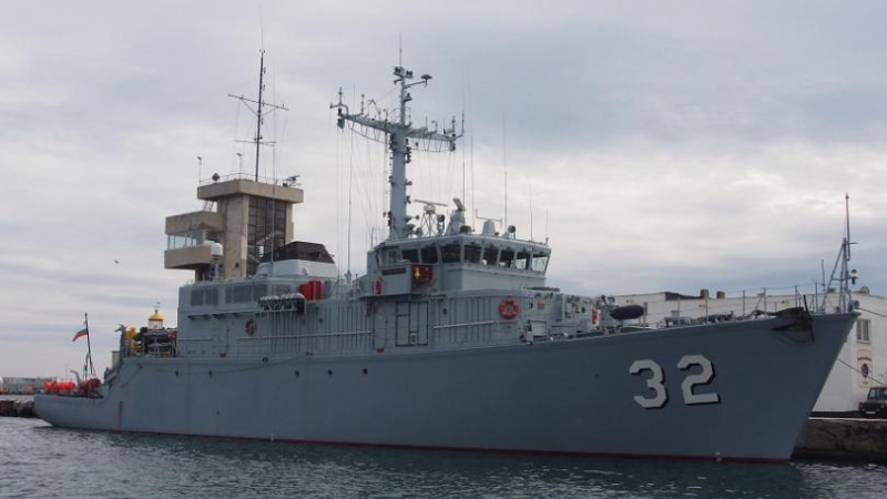 Три фирми са кандидати да купят нов многофункционален патрулен кораб за ВМС