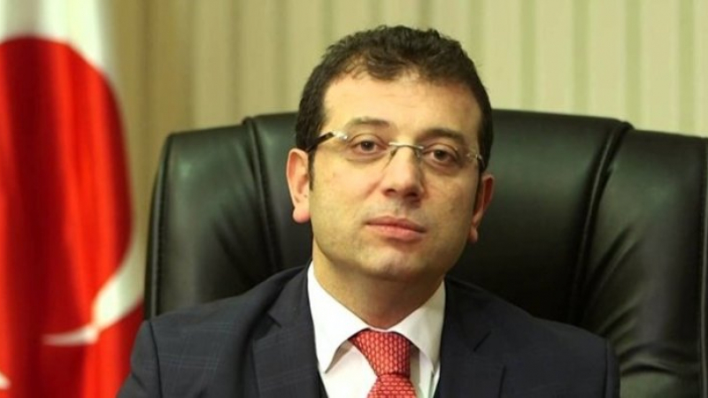 Официално връчиха мандат на новия кмет на Истанбул