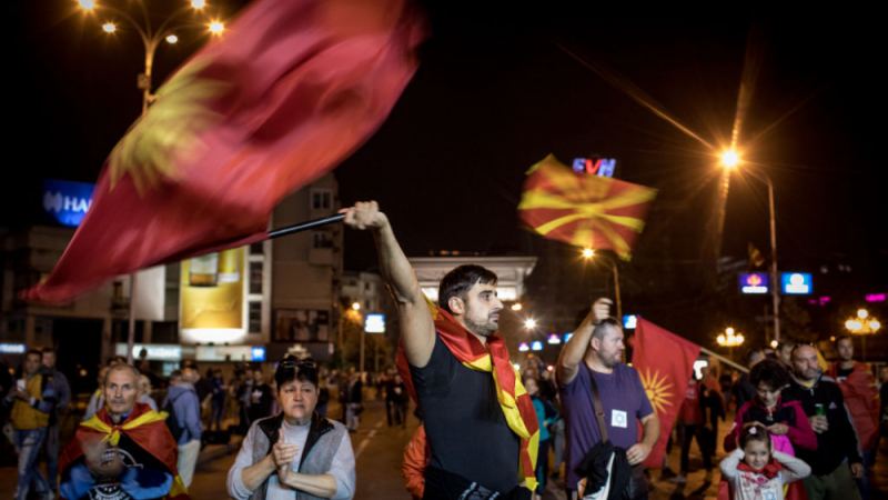 Македонците умуват кого да изберат за президент, кандидатите са трима