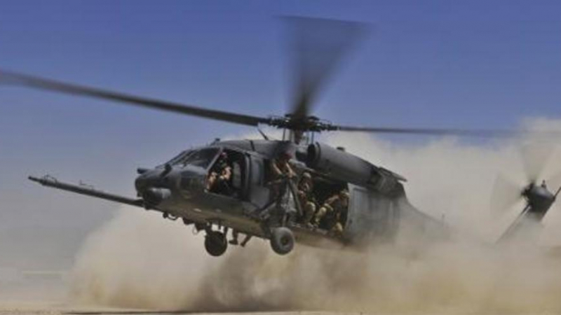 САЩ подариха на Албания бойни хеликоптери