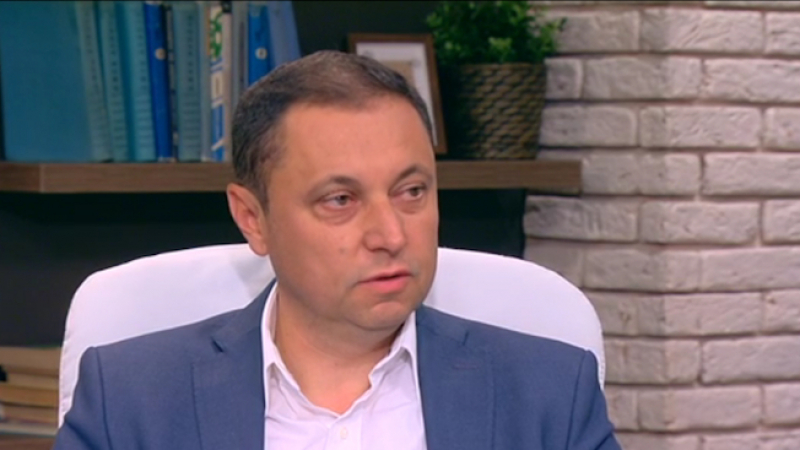Мощен скандал между Яне Янев и Александър Манолев заради имоти в Сандански