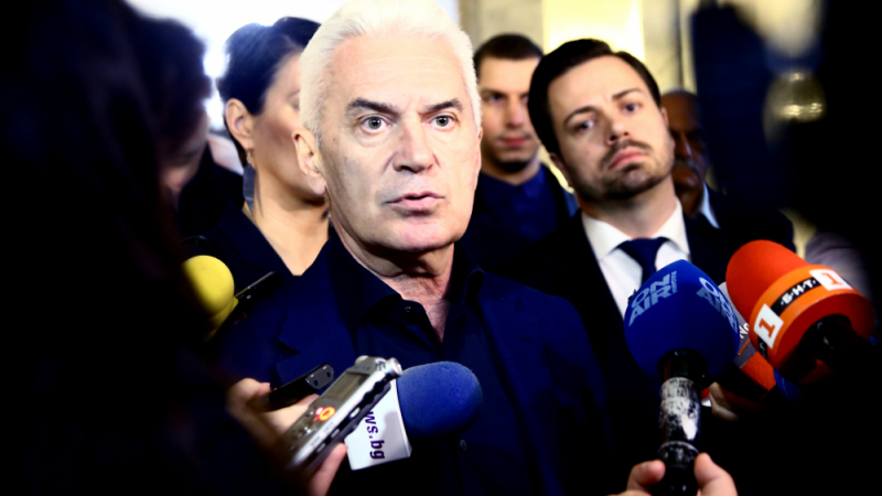 Сидеров гневен след труса в "Обединени патриоти", чака разговор с Борисов