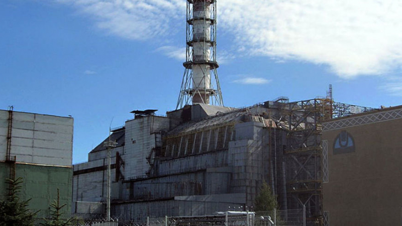 Новият саркофаг върху авариралия реактор на Чернобилската АЕЦ е почти готов
