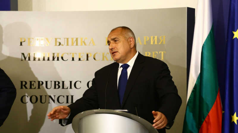Борисов обединява сили с президента Радев заради...