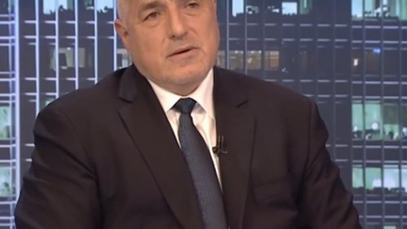 Премиерът за Цветанов: Сложи лъжицата с катран в кацата с мед