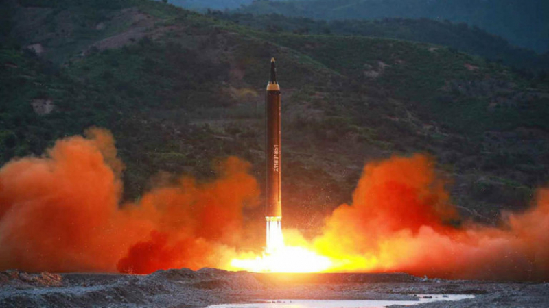 КНДР изсреля нова ракета в посока на Японско море