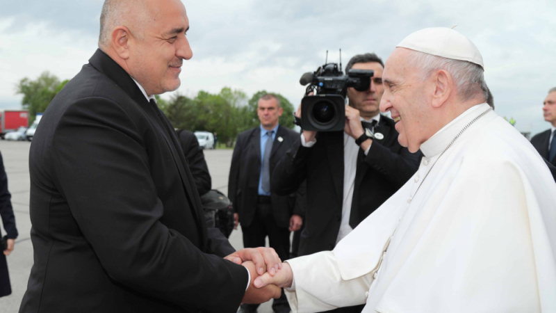 Папата с уникален жест към Борисов, премиерът се трогна! 