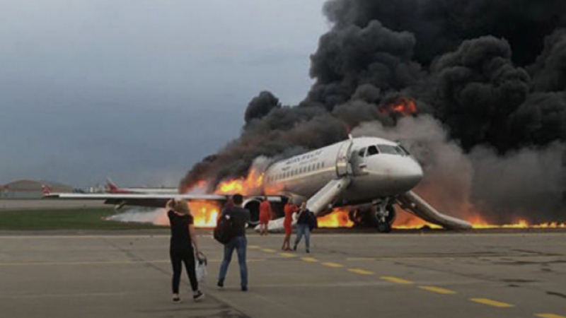Трагедията е огромна! Най-страшната вест дойде след пламналия самолет на "Шереметиево" 