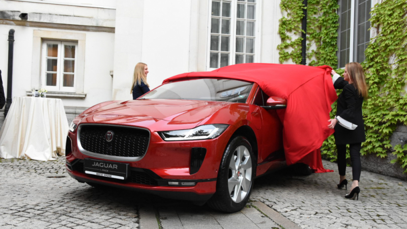 Ексклузивна премиера в България на новия Jaguar I-PACE – световен и европейски автомобил на годината