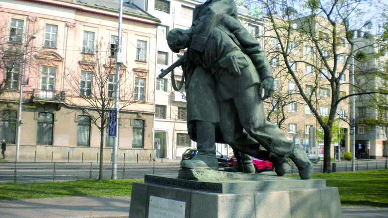 В Братислава тачат Паметника на  българските партизани 
