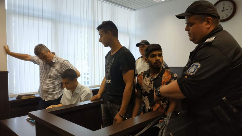 Убийството в Асеновград е брутално: Циганинът Исмаил скачал върху главата на мъж заради 3 лева