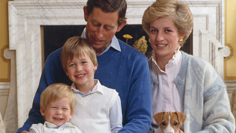 Изплуваха тайни СНИМКИ на принцеса Даяна, принц Чарлз и децата им