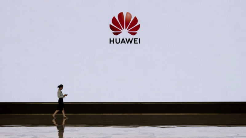 Huawei иска да подпише сделка със САЩ