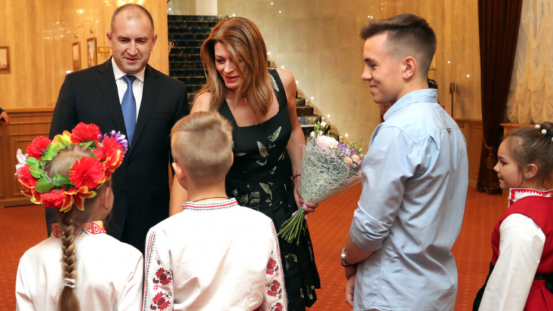 Президентът Румен Радев и първата дама блеснаха в Русия