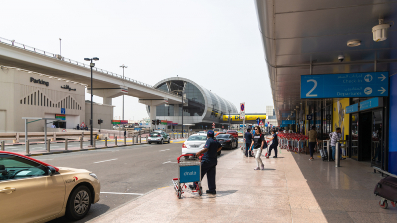 Касапница със 17 убити в автобус до летището в Дубай (СНИМКИ)