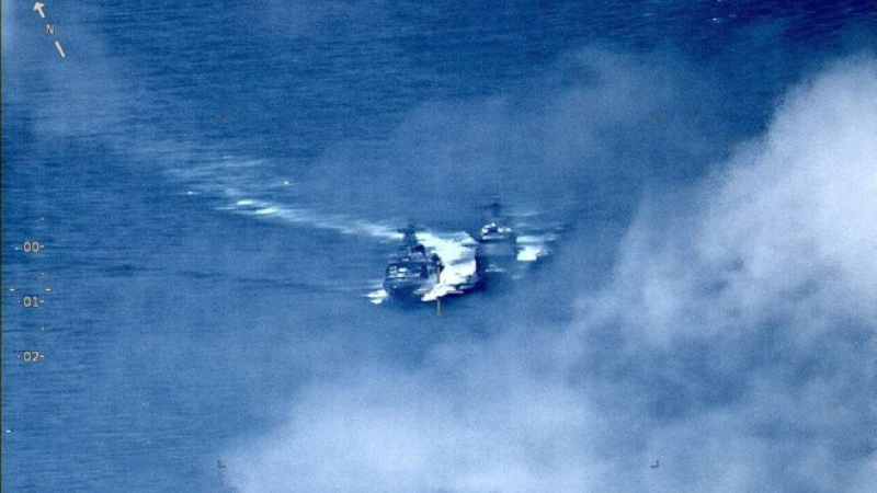 Ексклузивни КАДРИ от "опасната маневра" на руски разрушител, доближил на 15 метра USS Chancellorsville