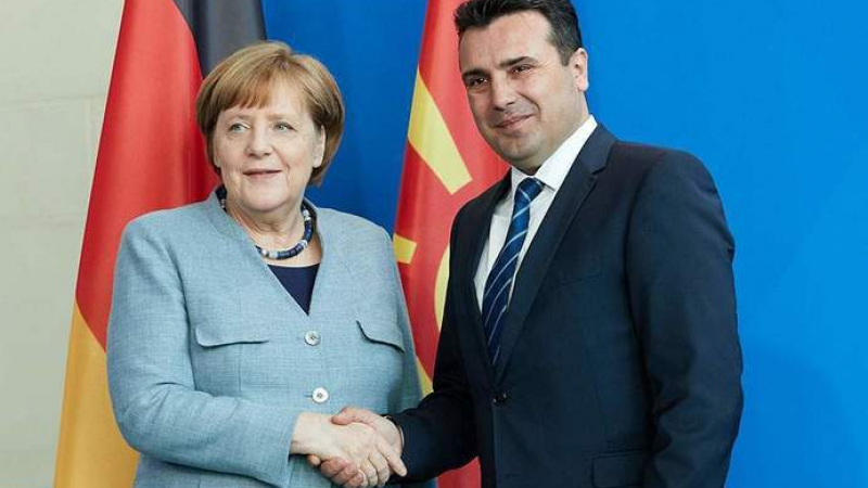 Зоран Заев се срещна в Германия с канцлера Меркел