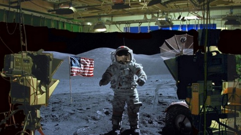 Съдбата на американските астронавти, които не искаха да "летят до Луната" в павилионите на Холивуд (ВИДЕО)