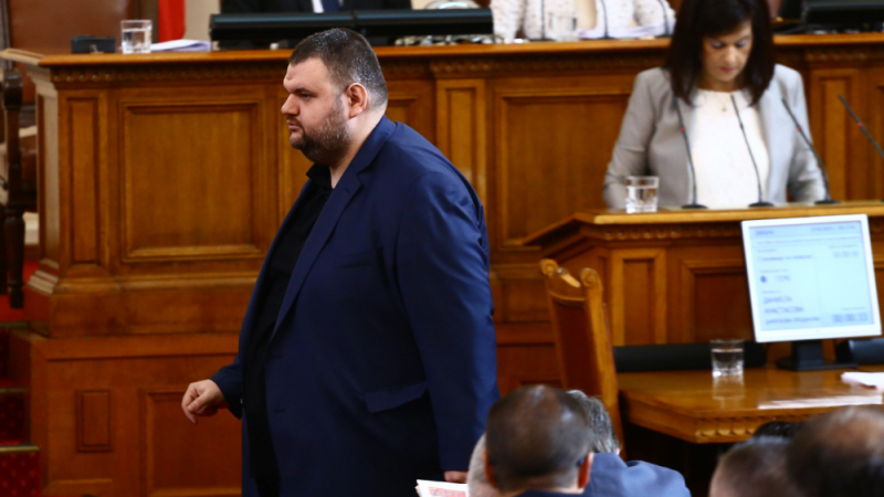 Нов голям жест от депутата Делян Пеевски в битката срещу К-19