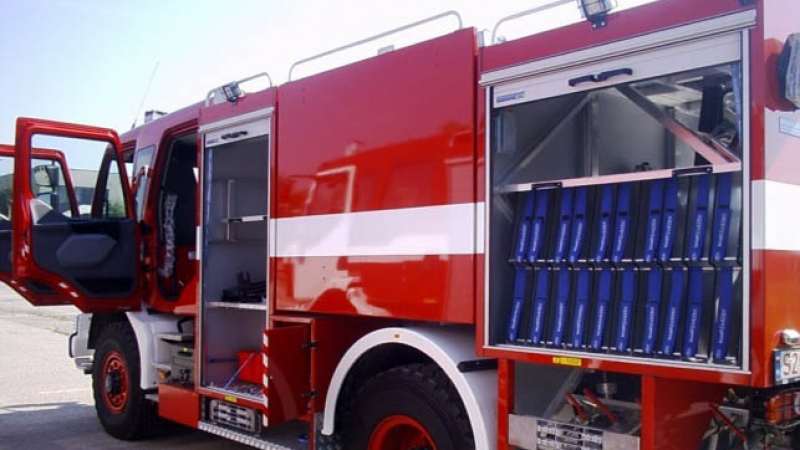 Извънредна ситуация на Е-79 край Дупница, пожарна и гражданска защита са на мястото