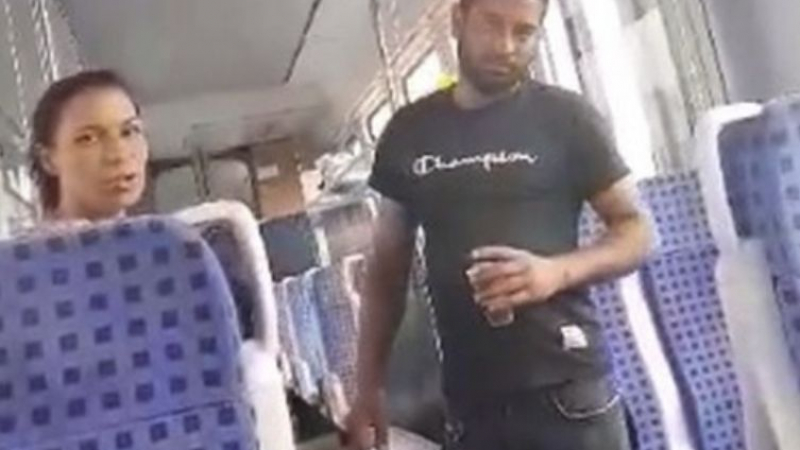 Агресивните цигани гратисчии от влака, плашили със секс и бой, го загазиха жестоко