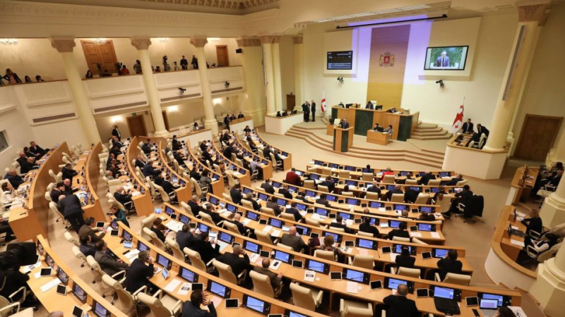 Депутати се сбиха в парламента на Грузия (ВИДЕО)