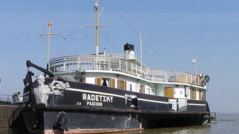 Корабът „Радецки” е построен с пари от вторични суровини