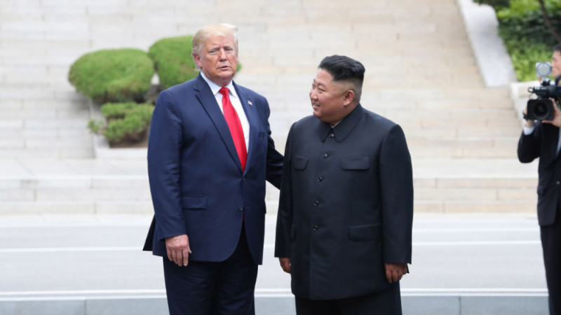 След историческата среща: Тръмп покани Ким на гости в САЩ
