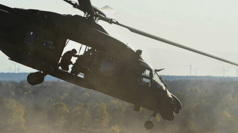 Военен хеликоптер се разби в Германия