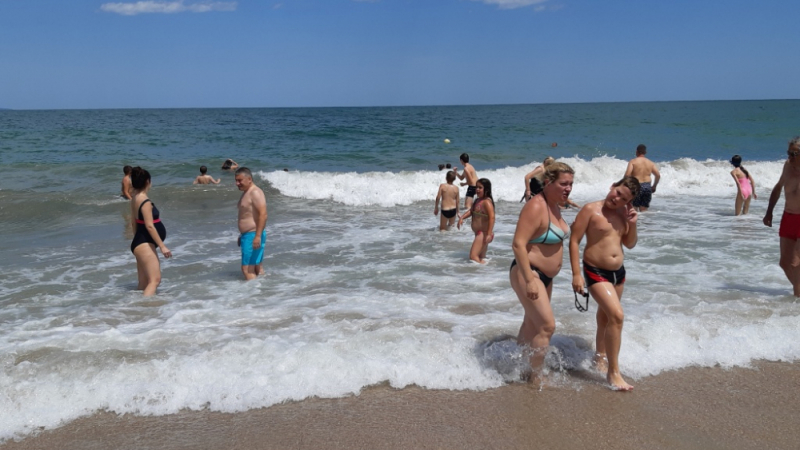 Огромна драма на плажа в Лозенец заради неразумен турист 