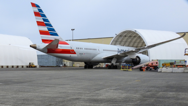 "Боинг" ще плати 100 млн. долара на семействата на жертвите от катастрофите на двамата самолета 737 Max