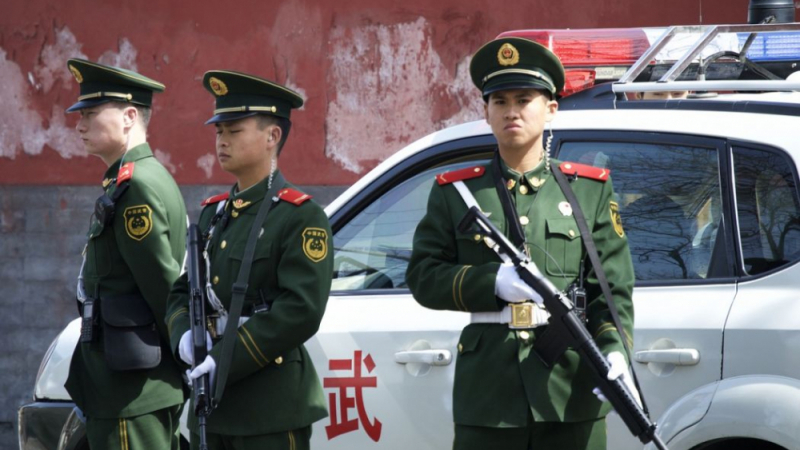 Полицията в Китай разкри мащабна схема за онлайн измами, 200 арестувани