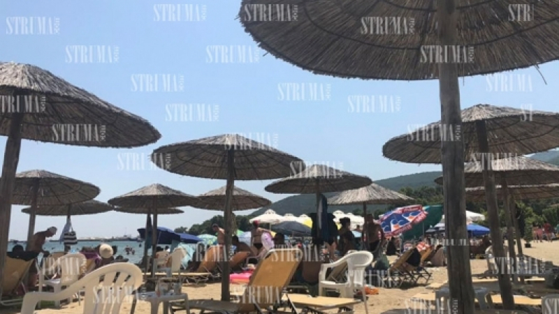 Циганията по гръцките плажове е пълна (СНИМКИ)