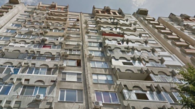 Жена скочила от 9-тия етаж на Гиганта в Пловдив
