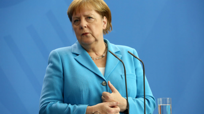  Поставиха тежка диагноза на Ангела Меркел