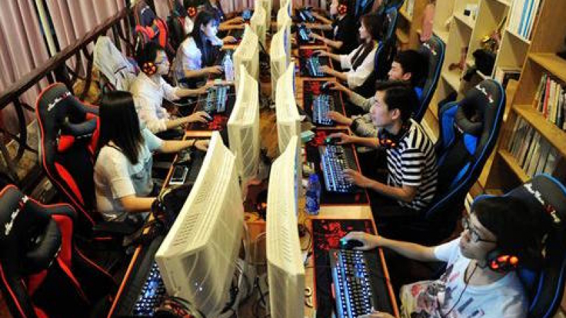 Китайска компания пусна мобилна търсачка за младежи