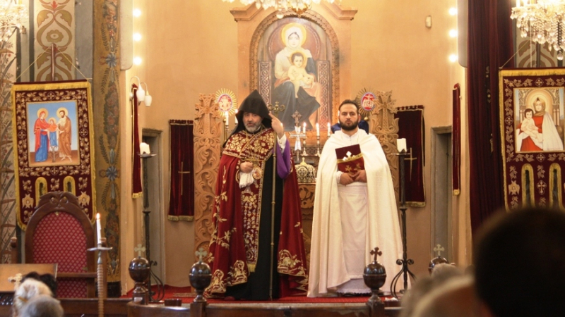 Бесен скандал в арменската църква във Варна 