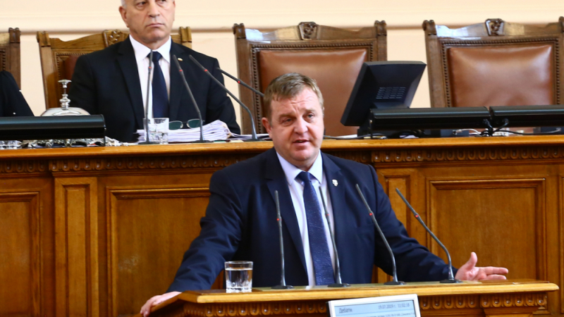 Каракачанов: Данни за дейността на чужди служби у нас - само на закрито заседание