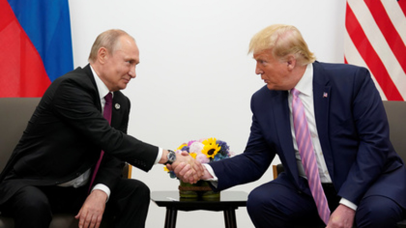 Тръмп предложи на Путин помощ за Русия 