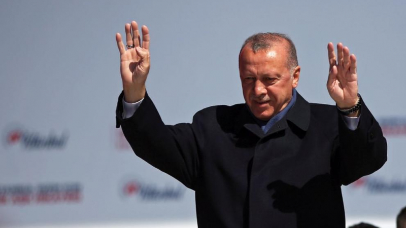 Историческо! Ердоган положи камък на християнски храм в Истанбул